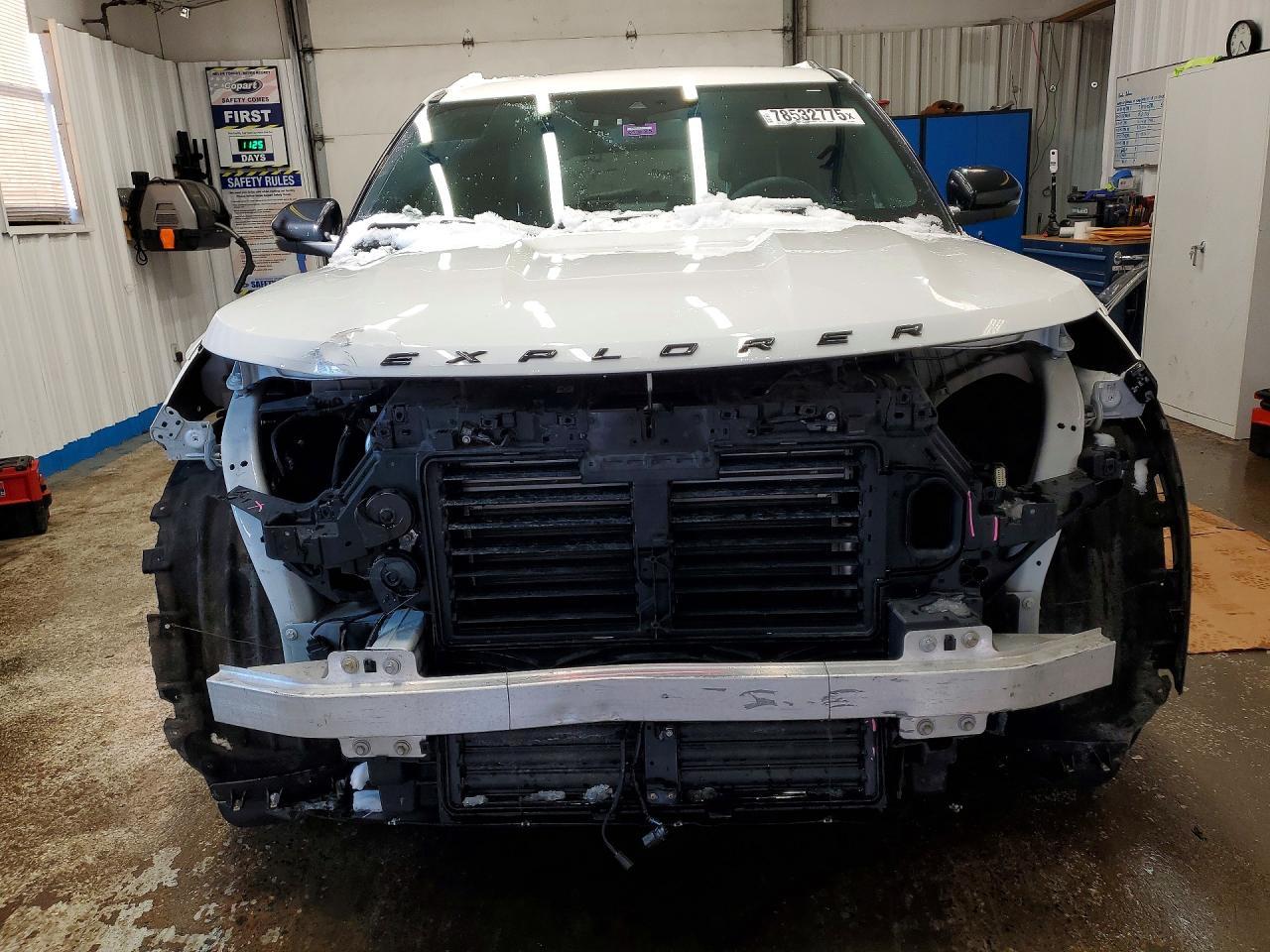2021 Ford Explorer St - Image 5