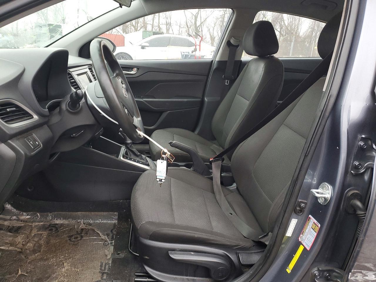 2020 Hyundai Accent Se - Фото 7
