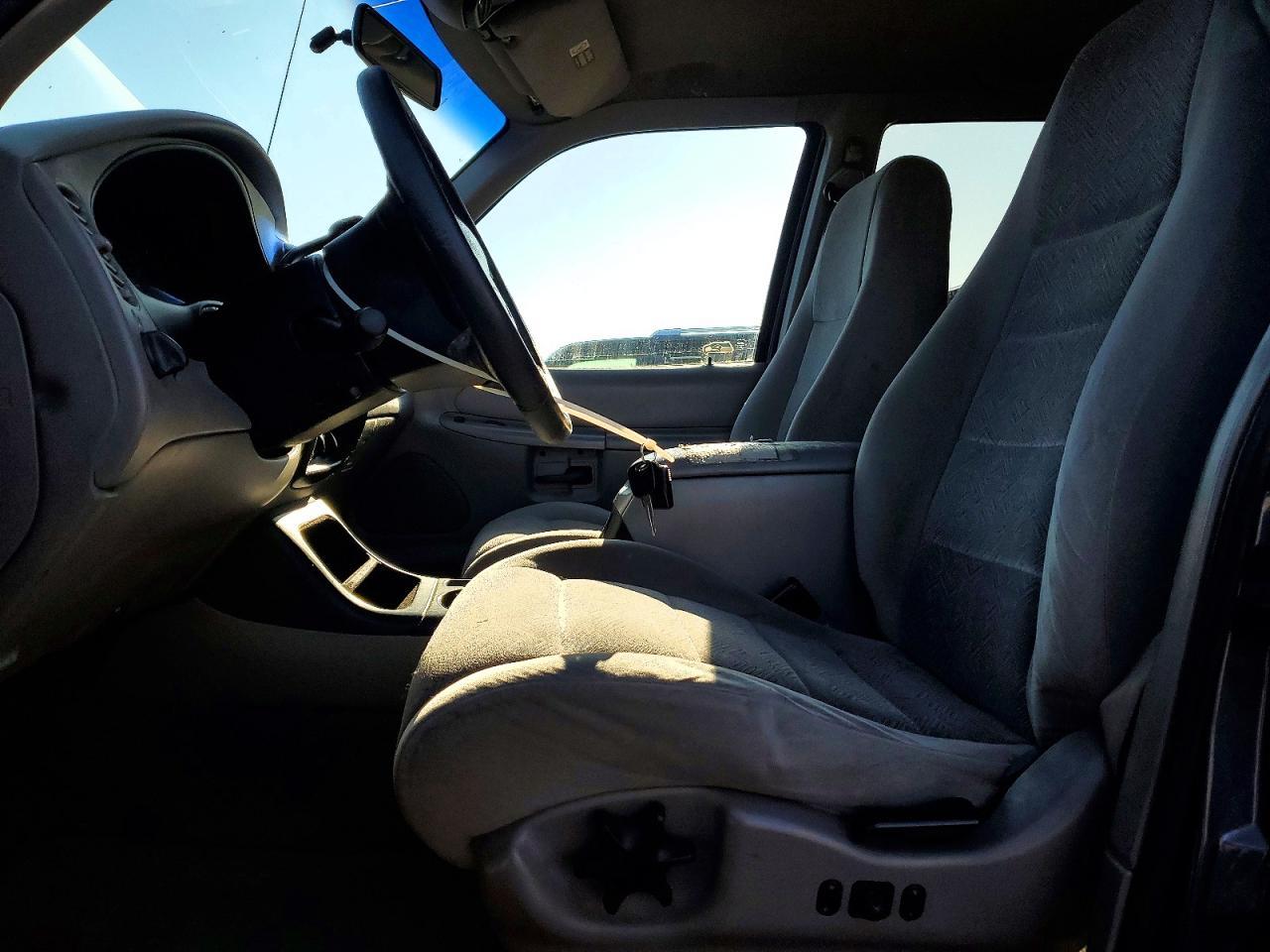 2001 Ford Explorer Xlt - Фото 7