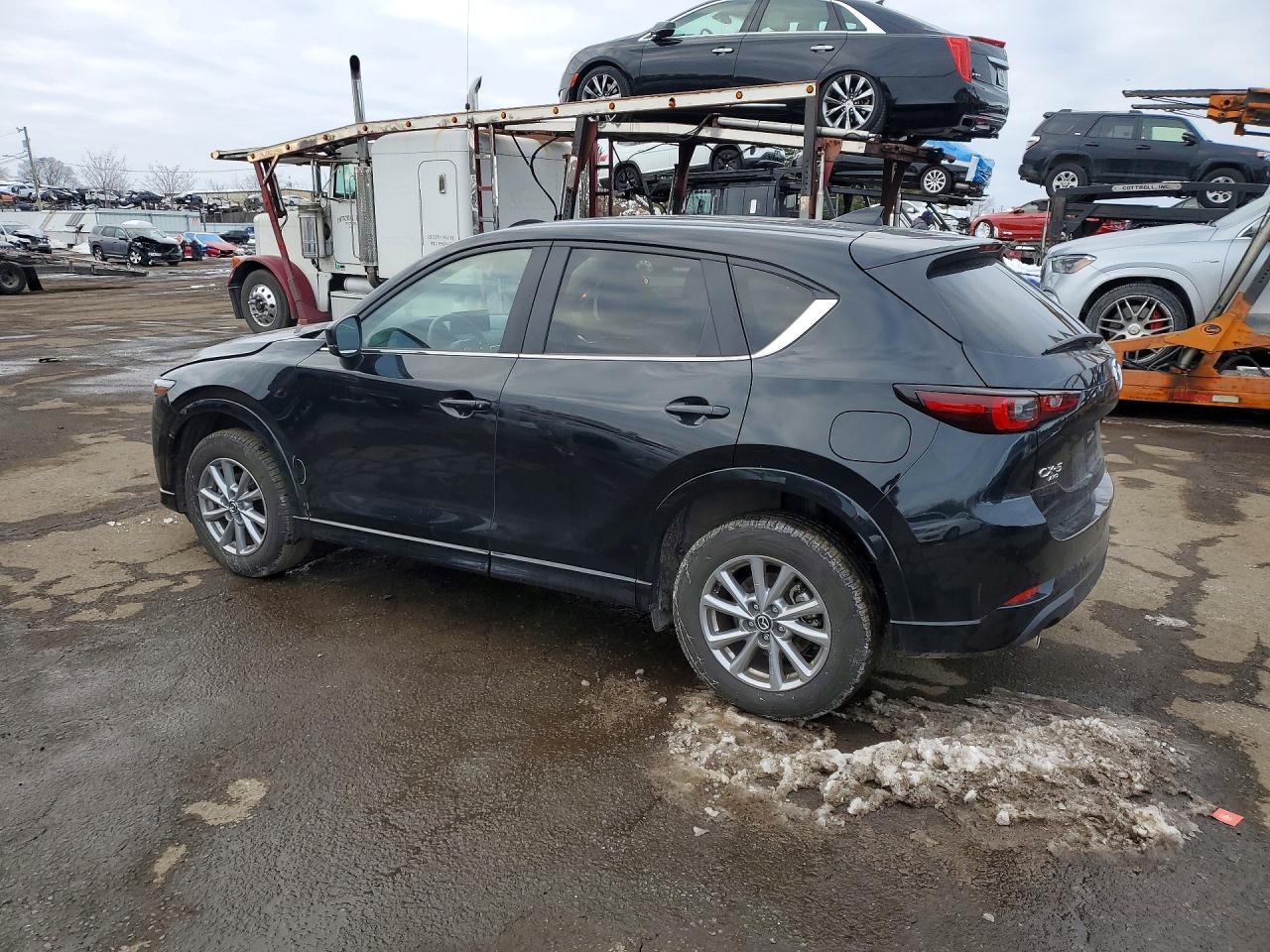 2025 Mazda Cx-5 Preferred - Фото 2