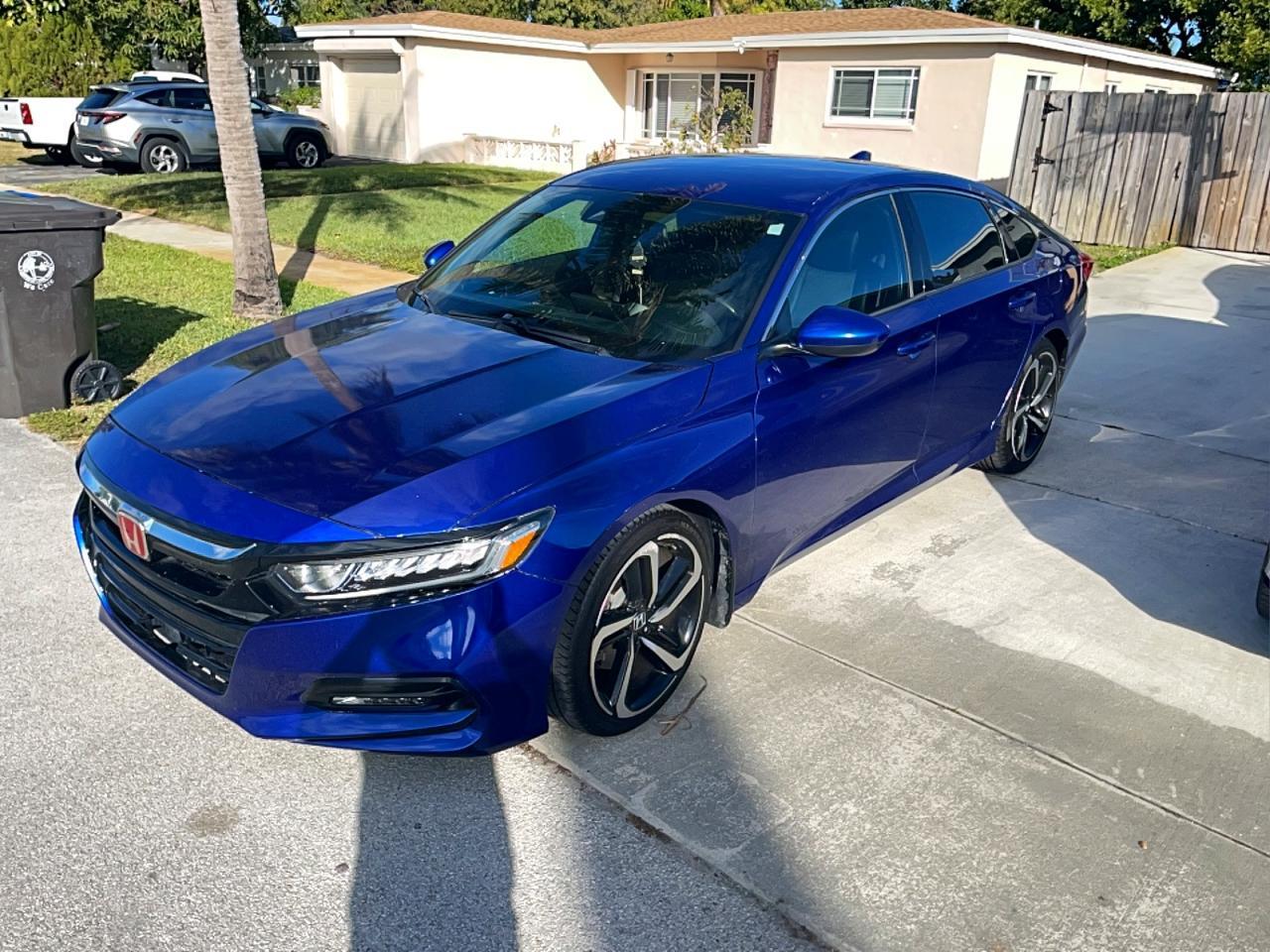 2018 Honda Accord Sport - Фото 2