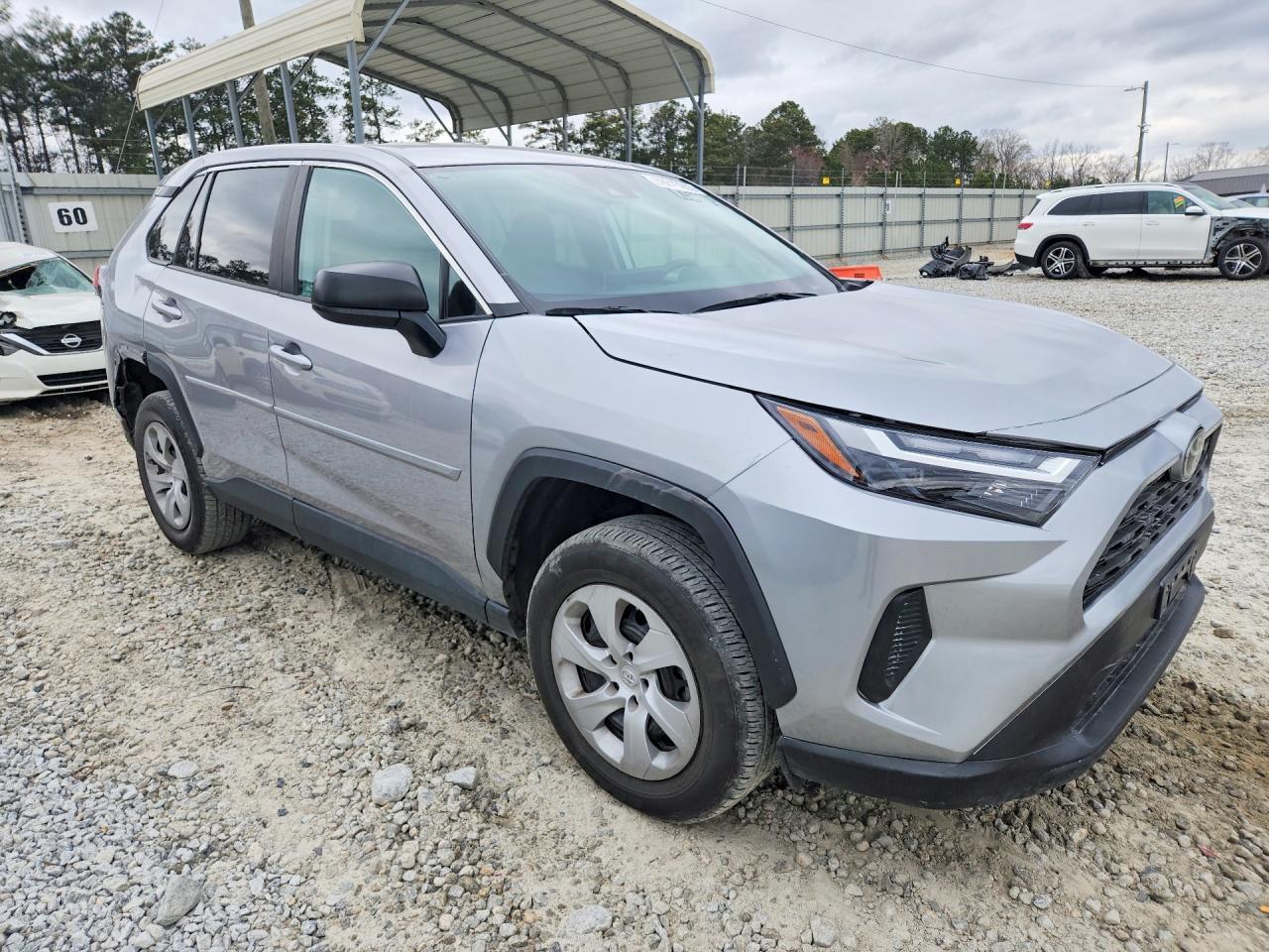 2024 Toyota Rav4 Le - Image 4