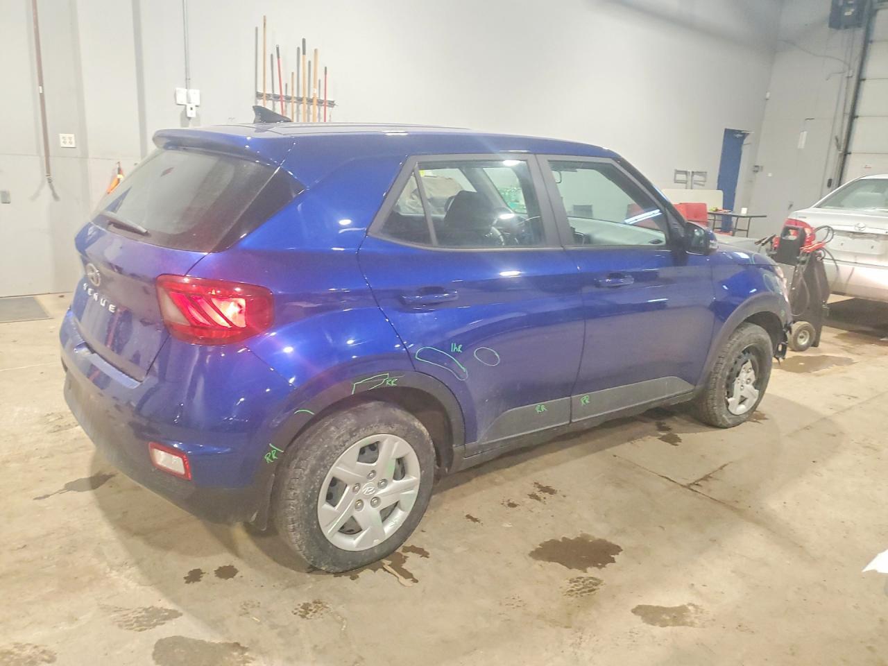 2022 Hyundai Venue Se - Фото 3