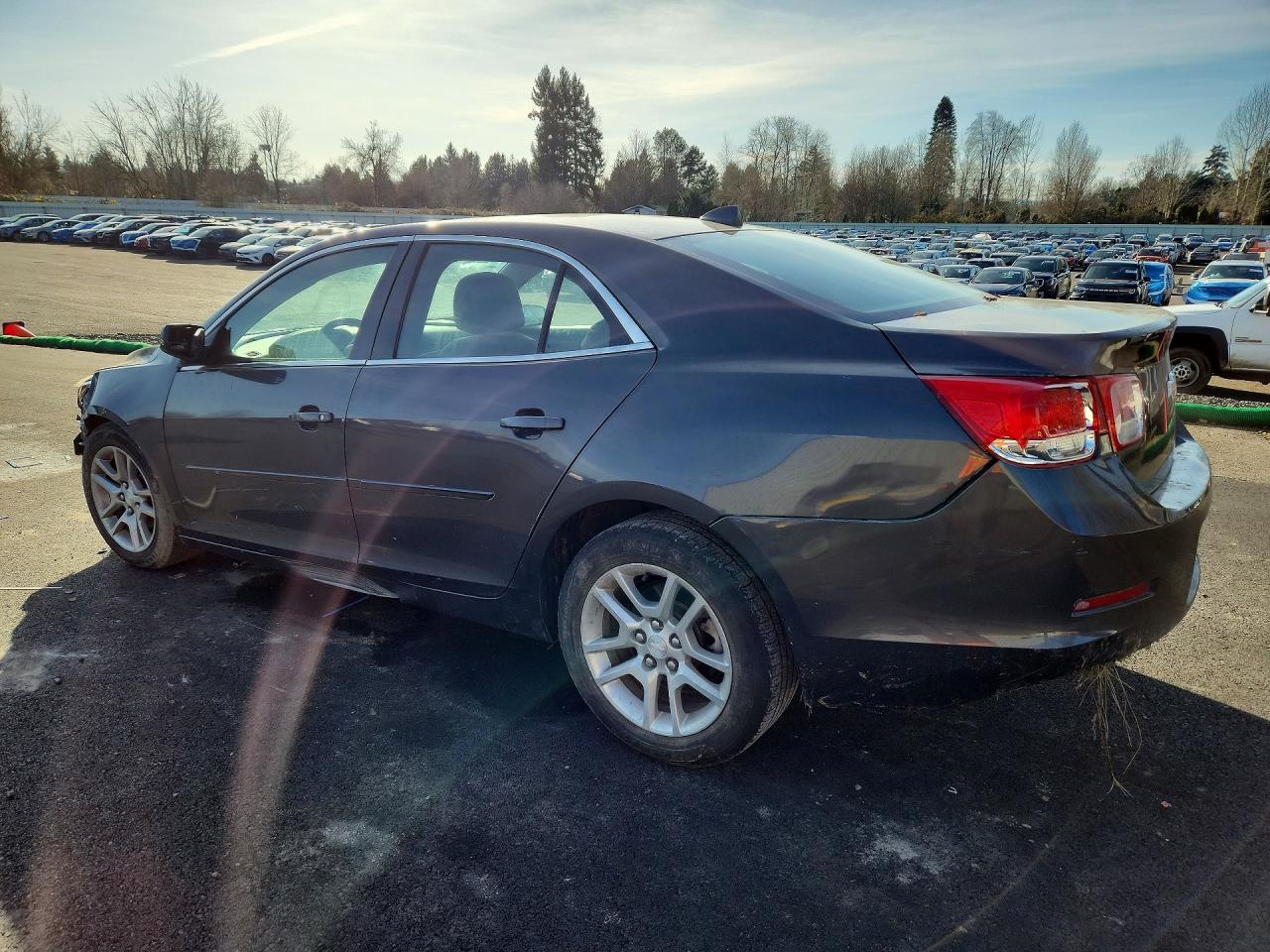 2013 Chevrolet Malibu 1Lt - Фото 2