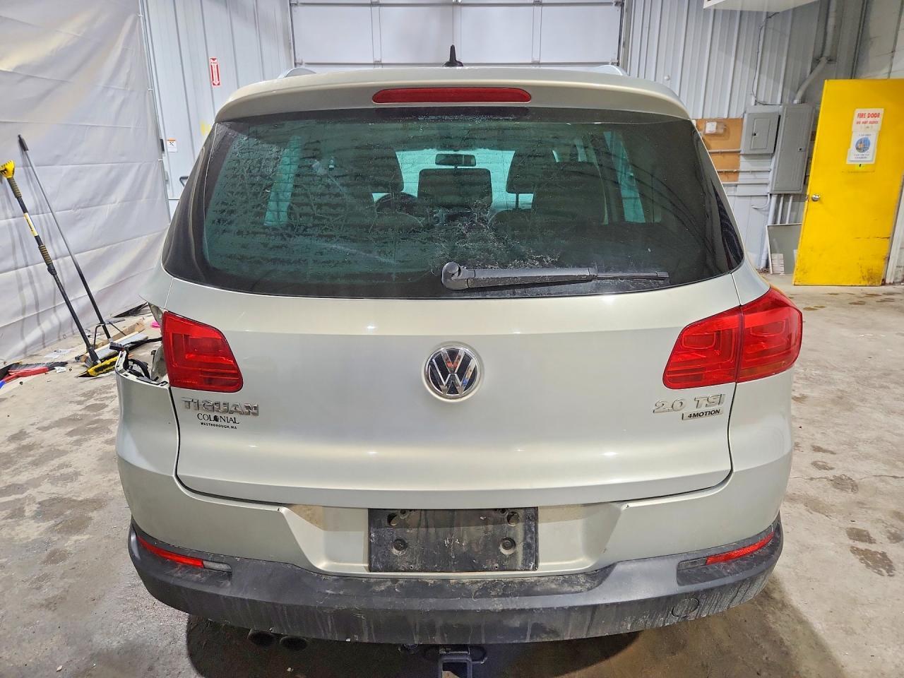 2013 Volkswagen Tiguan S - Фото 6