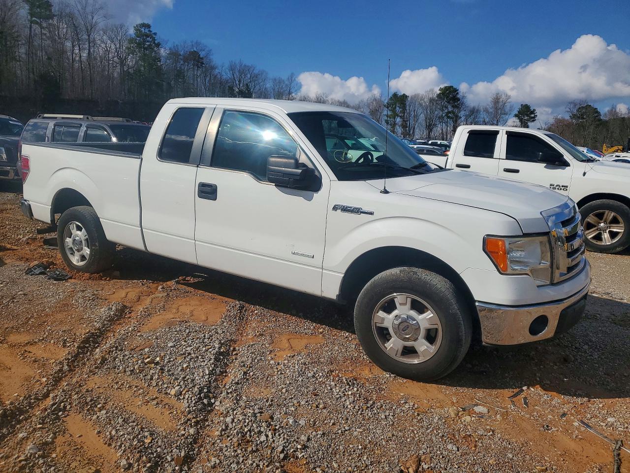 2012 Ford F150 Super Cab - Фото 4