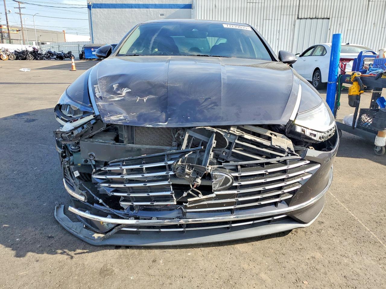 2023 Hyundai Sonata Hybrid - Фото 5