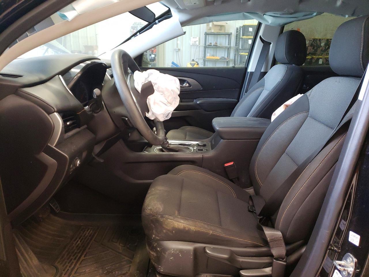 2021 Chevrolet Traverse Ls - Фото 7