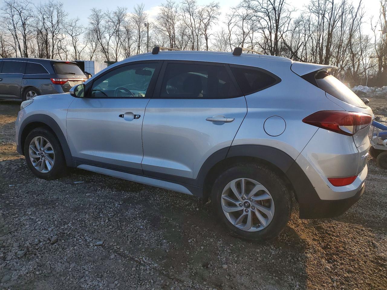 2017 Hyundai Tucson Limited - Фото 2