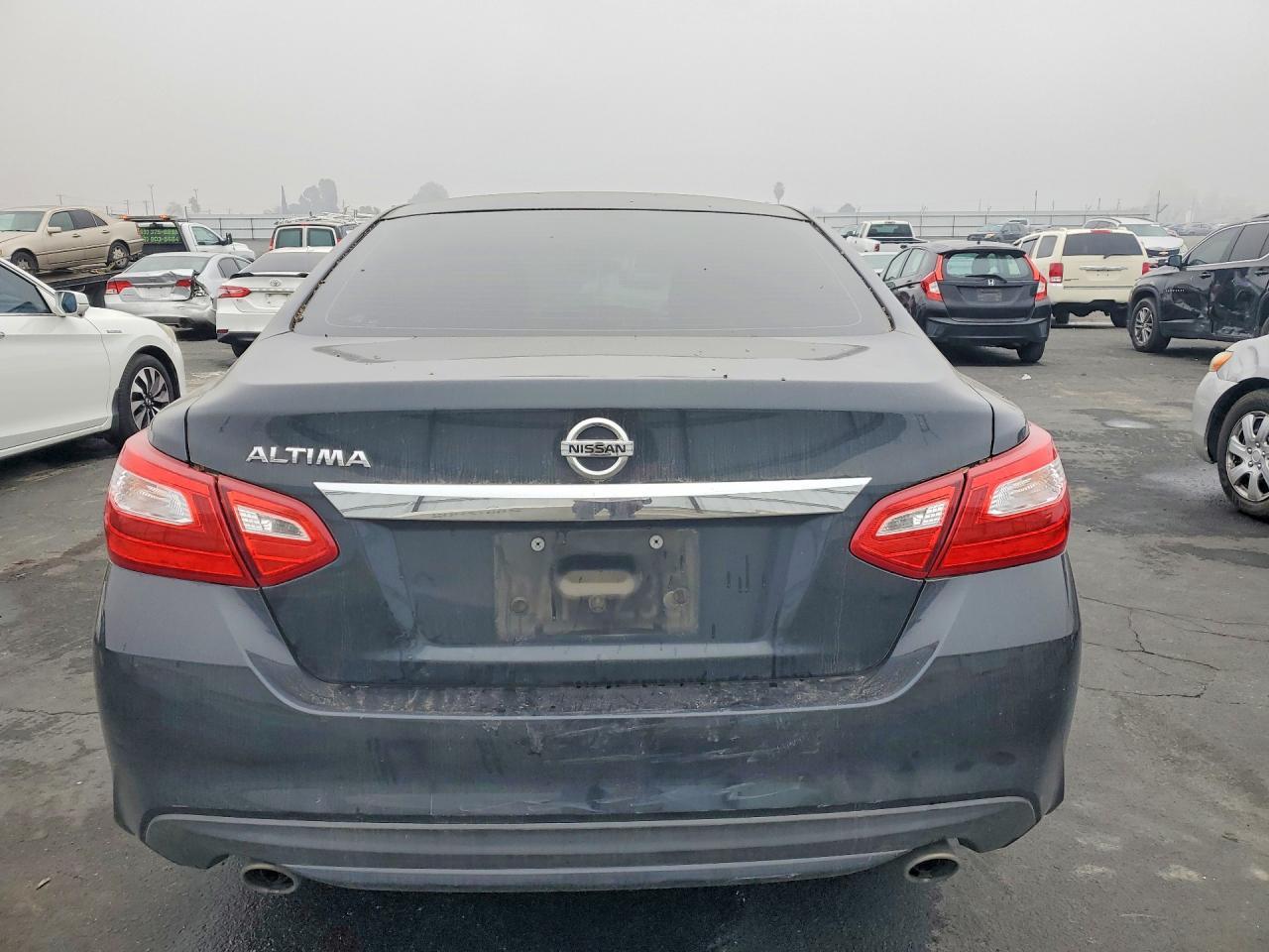 2017 Nissan Altima 2.5 S - Image 6