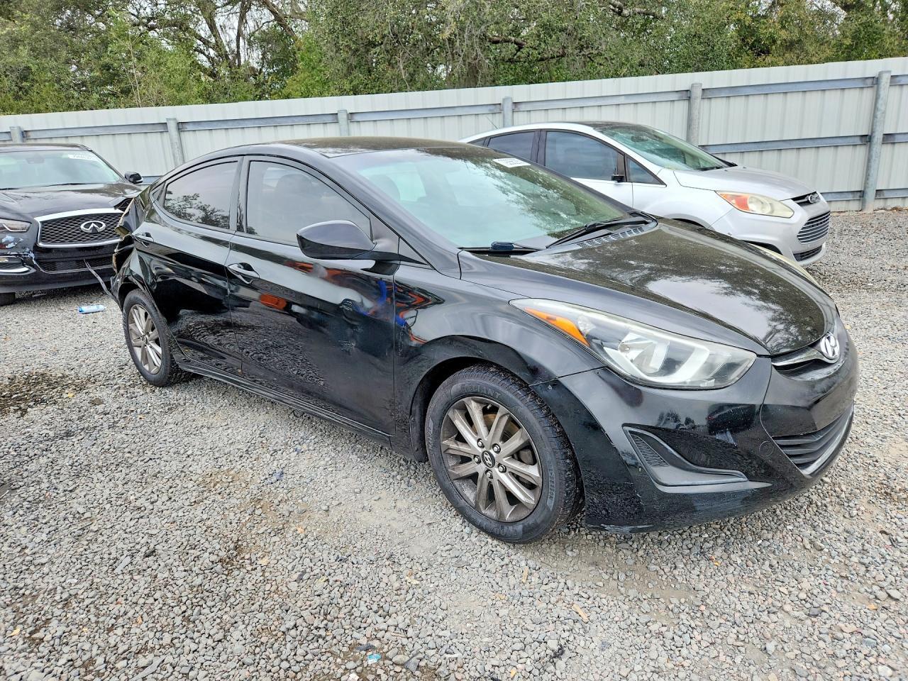 2016 Hyundai Elantra Se - Image 4