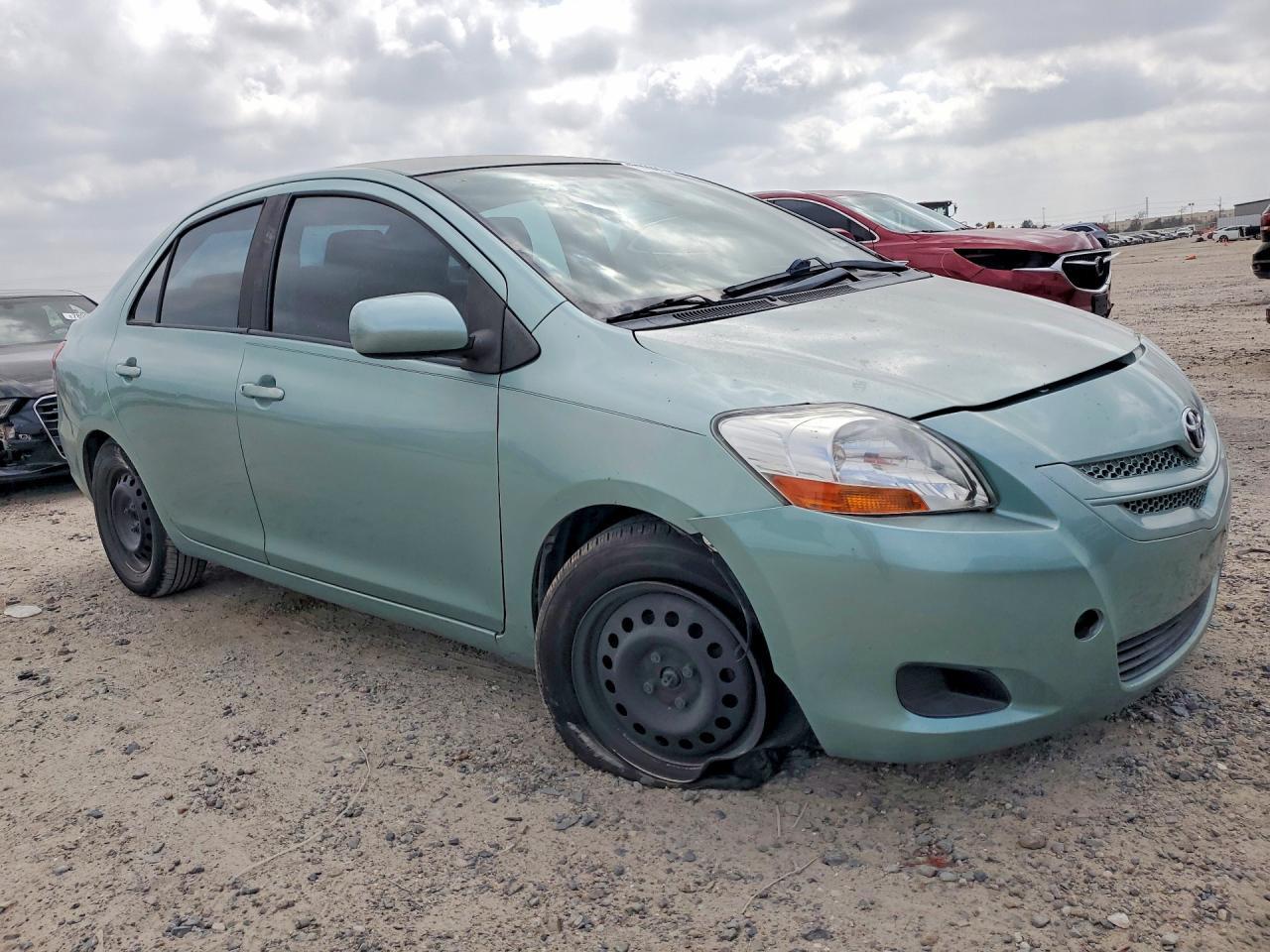 2007 Toyota Yaris Base - Image 4