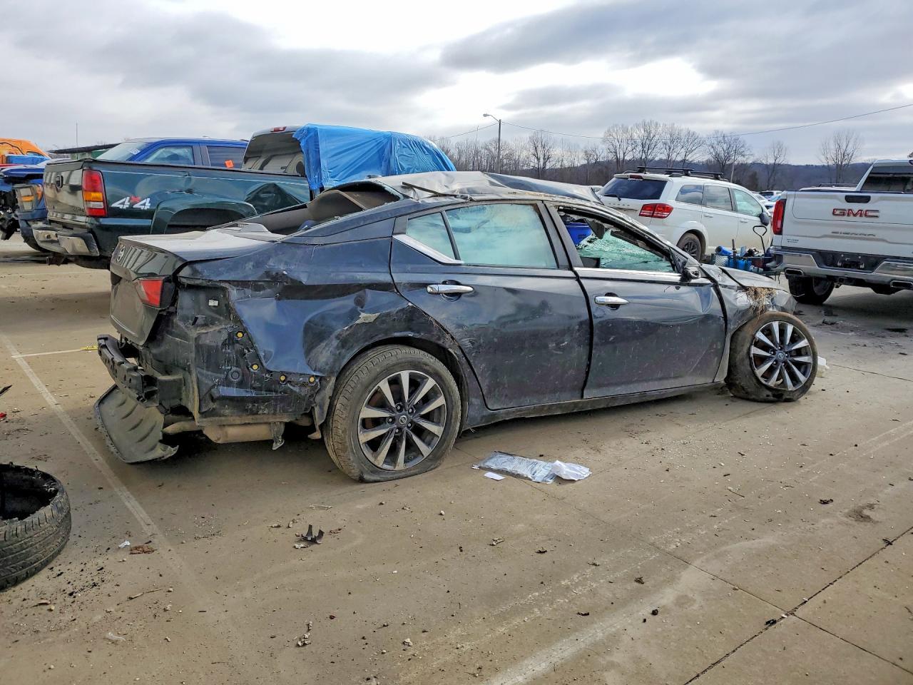 2020 Nissan Altima 2.5 S - Фото 3