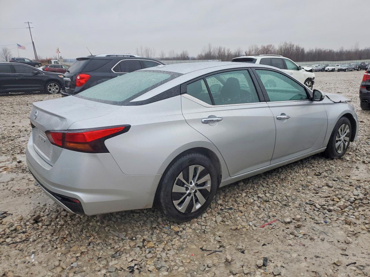 2020 Nissan Altima 2.5 S - Image 3