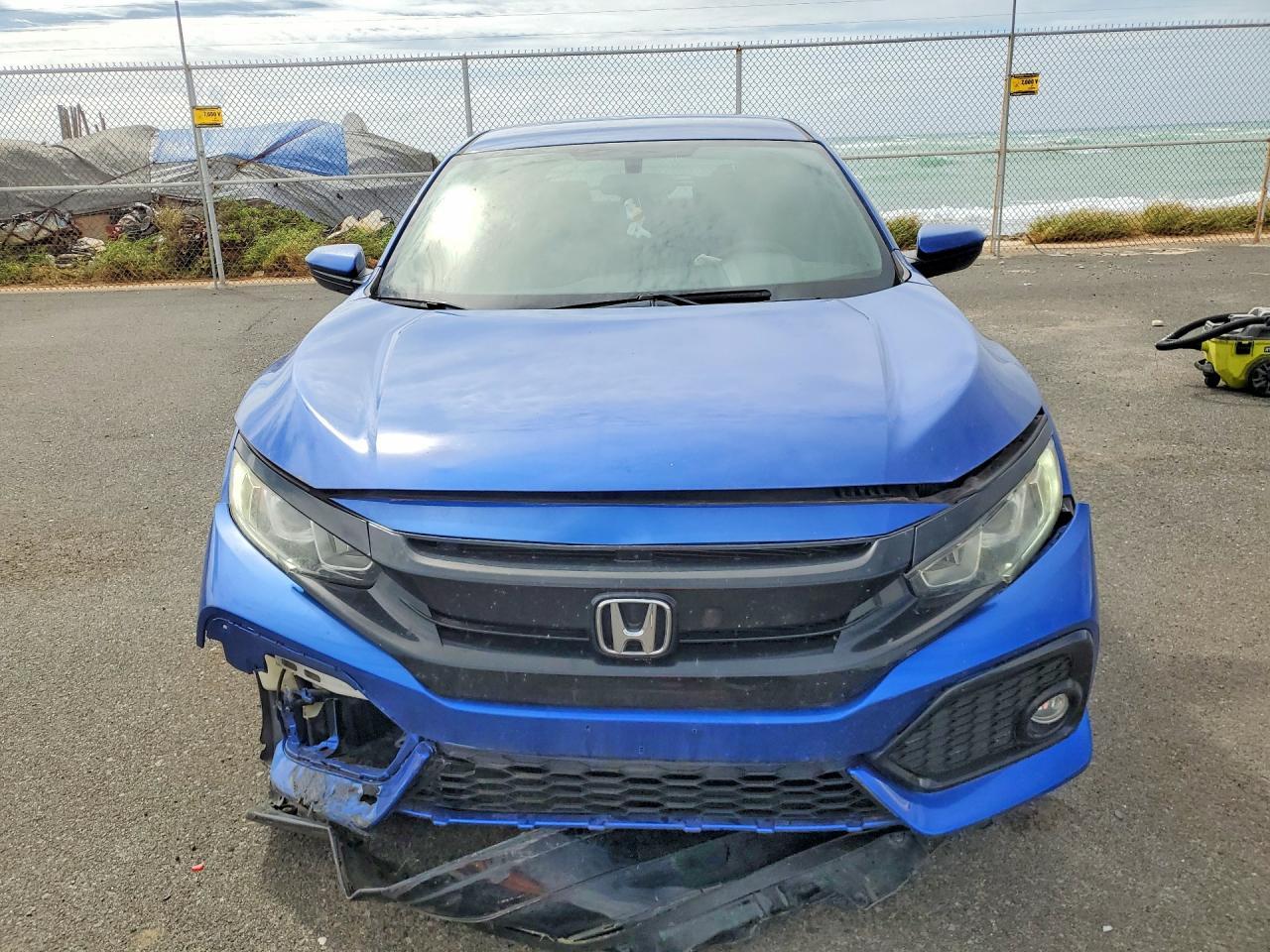 2018 Honda Civic Sport - Image 5