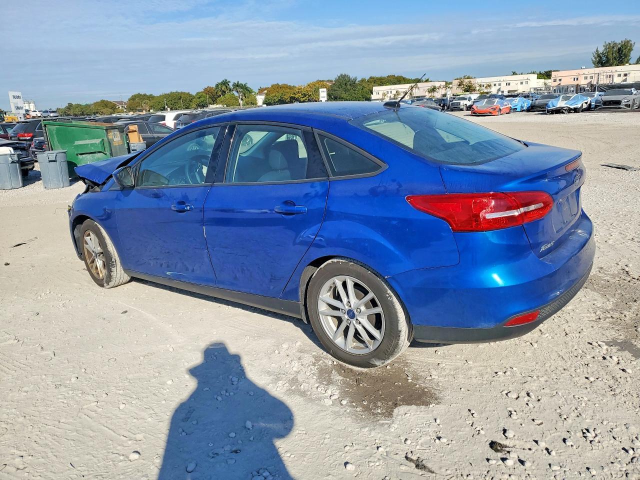 2018 Ford Focus Se - Image 2
