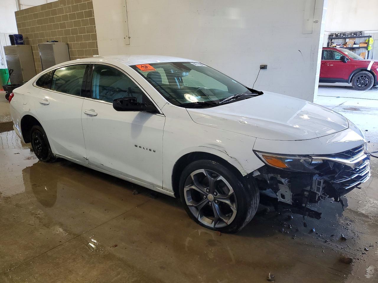 2023 Chevrolet Malibu Lt - Фото 4