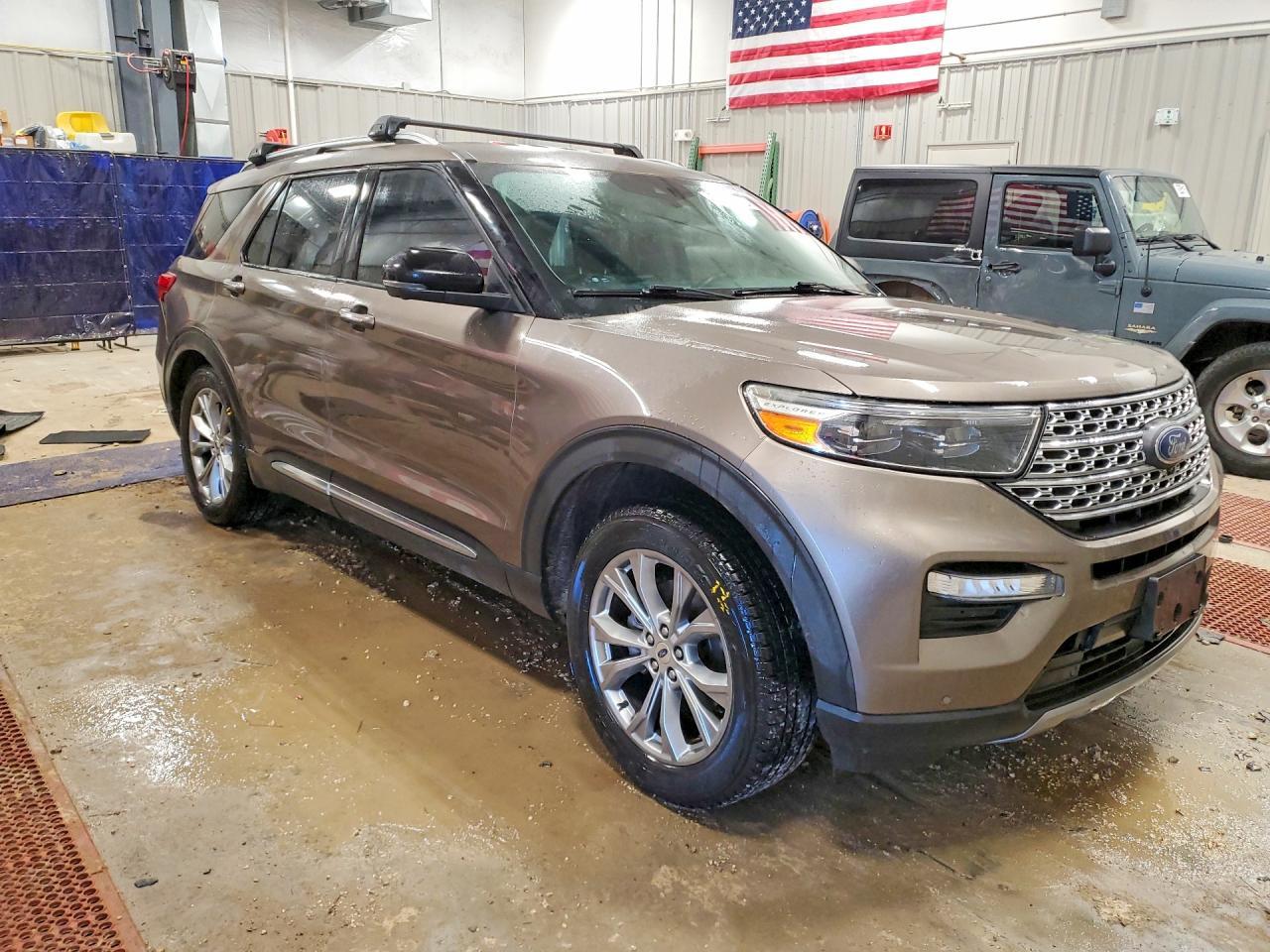 2021 Ford Explorer Limited - Фото 4