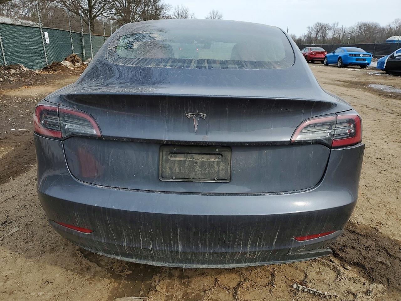 2023 Tesla Model 3 - Фото 6