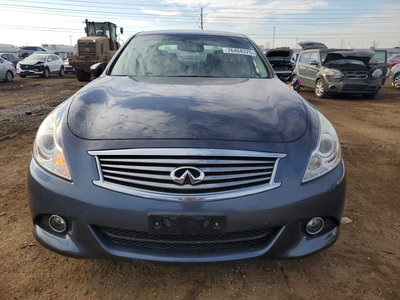 2011 Infiniti G37 - Фото 5
