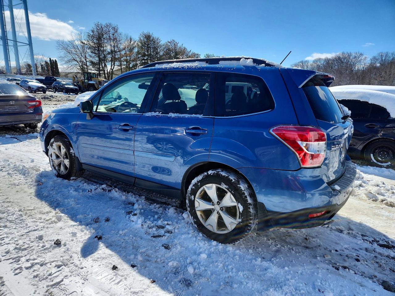 2015 Subaru Forester 2.5I Limited - Фото 2