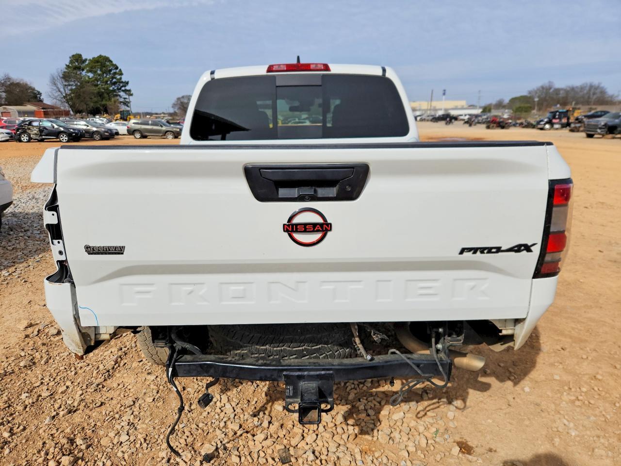 2023 Nissan Frontier S - Фото 6