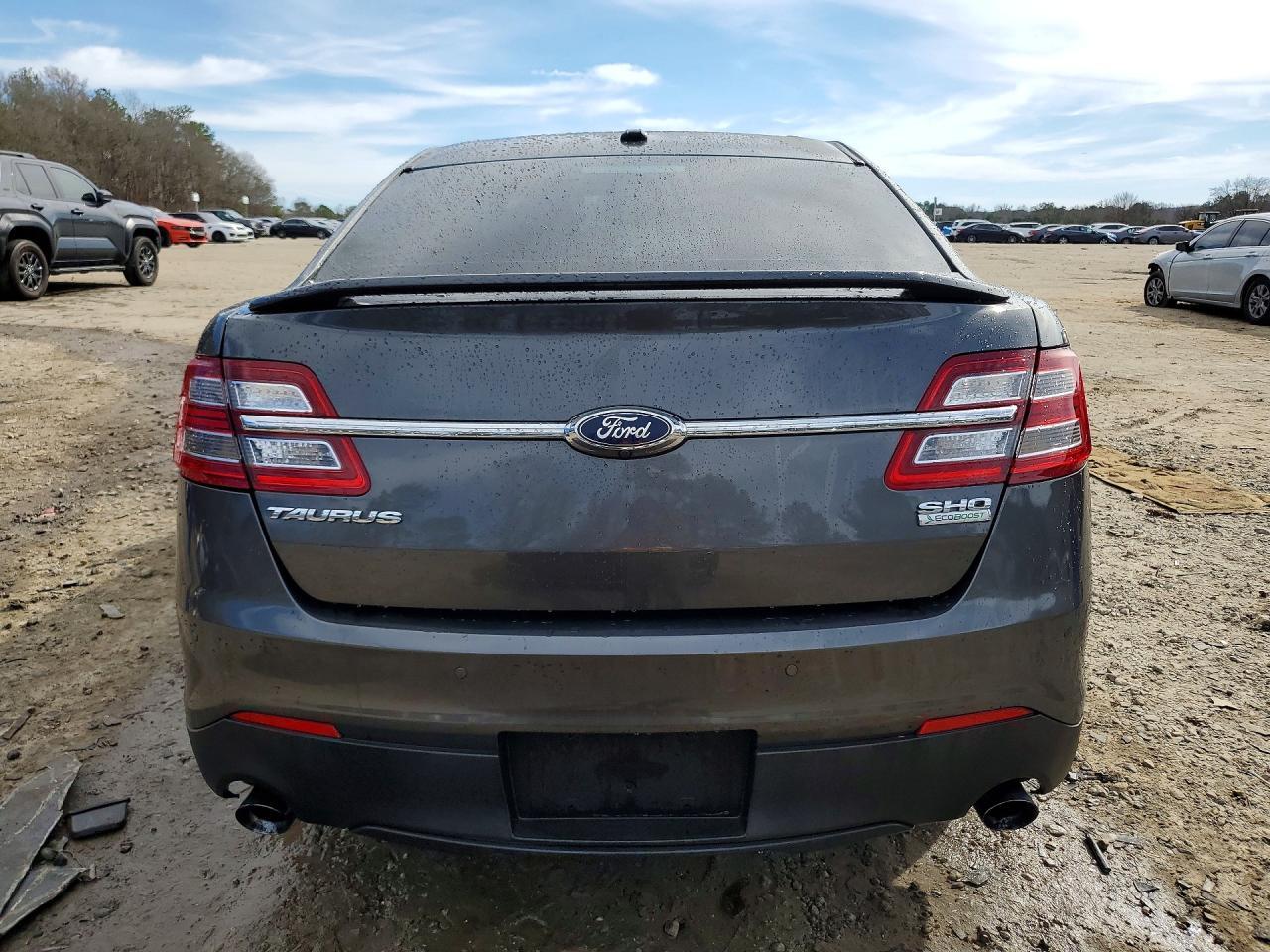 2018 Ford Taurus Sho - Фото 6