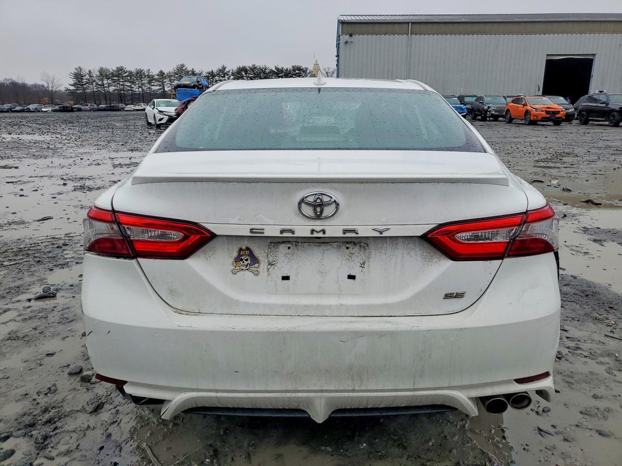 2019 Toyota Camry L - Фото 6