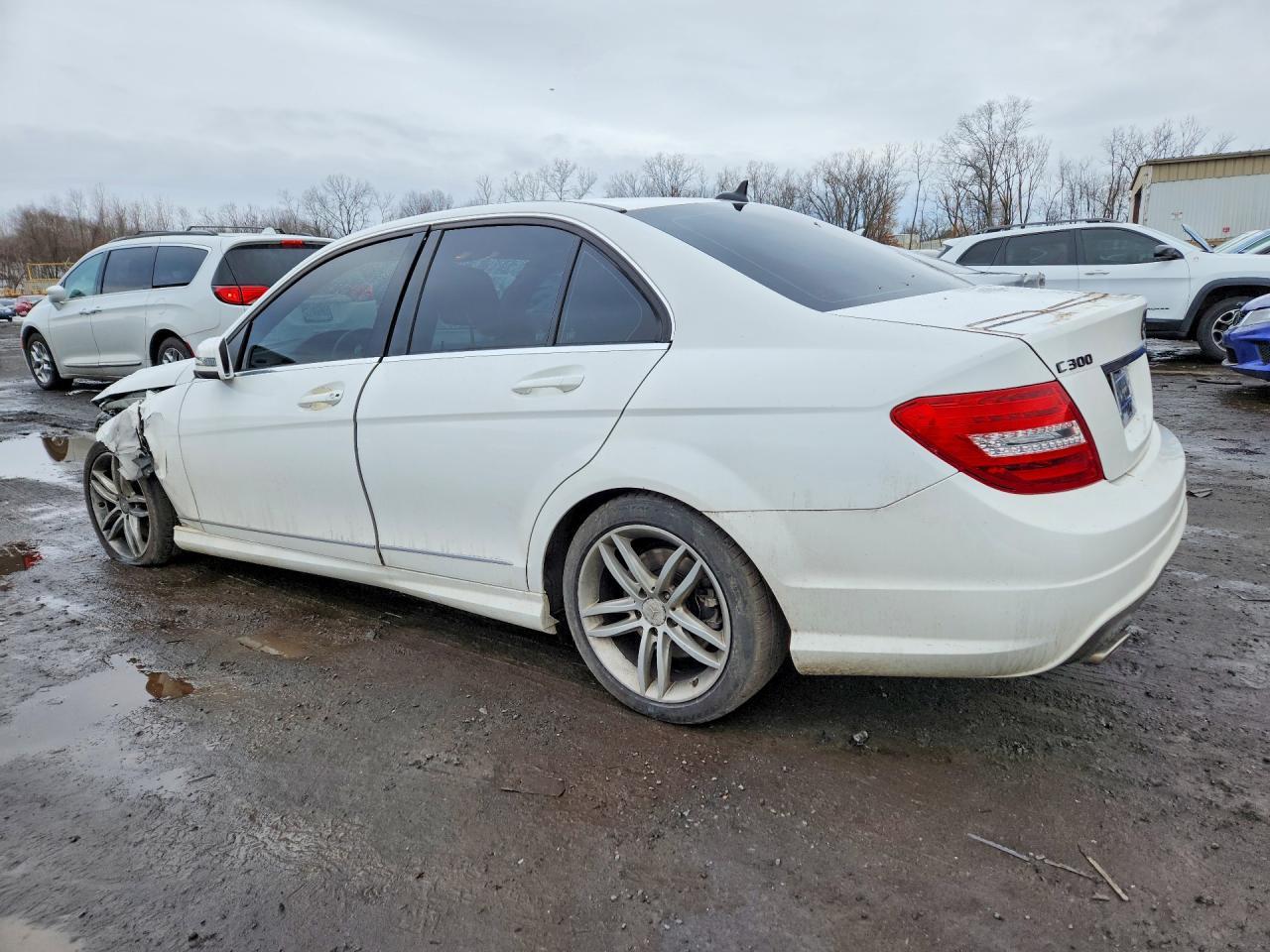 2013 Mercedes-Benz C 300 4Matic - Фото 2
