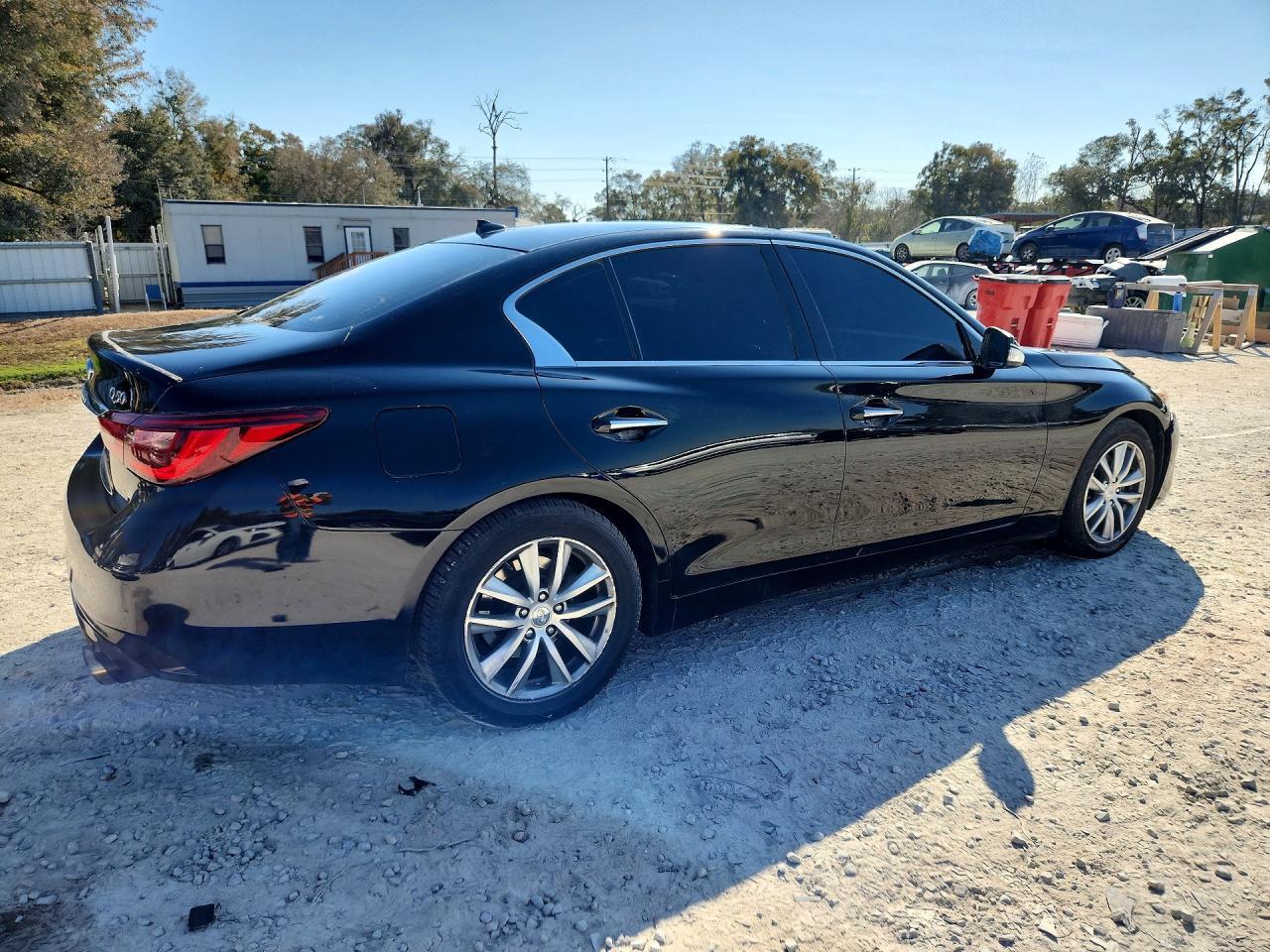 2020 Infiniti Q50 3.0T Luxe - Фото 3