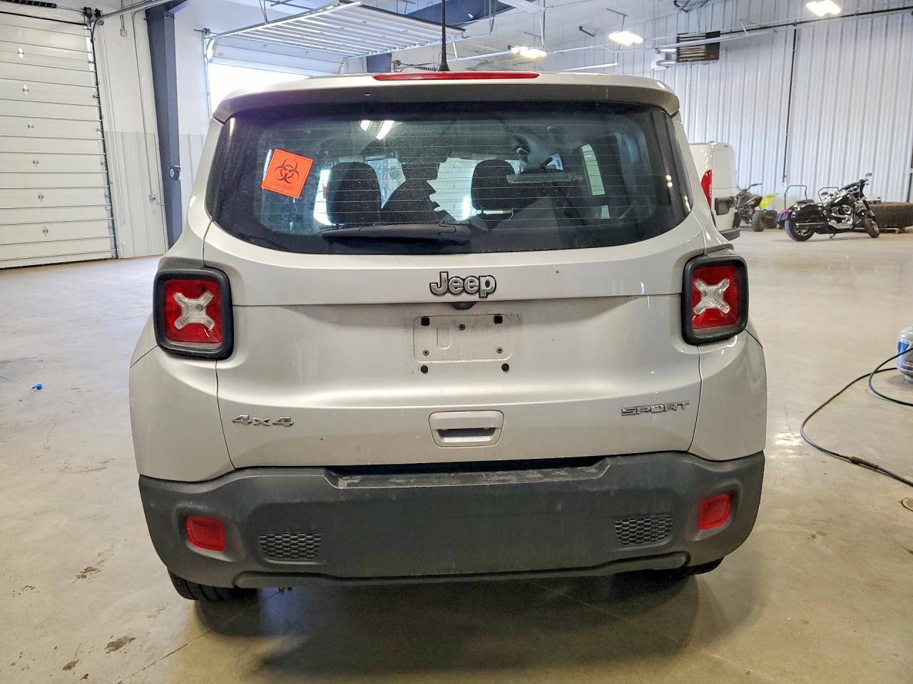 2021 Jeep Renegade Sport - Фото 6
