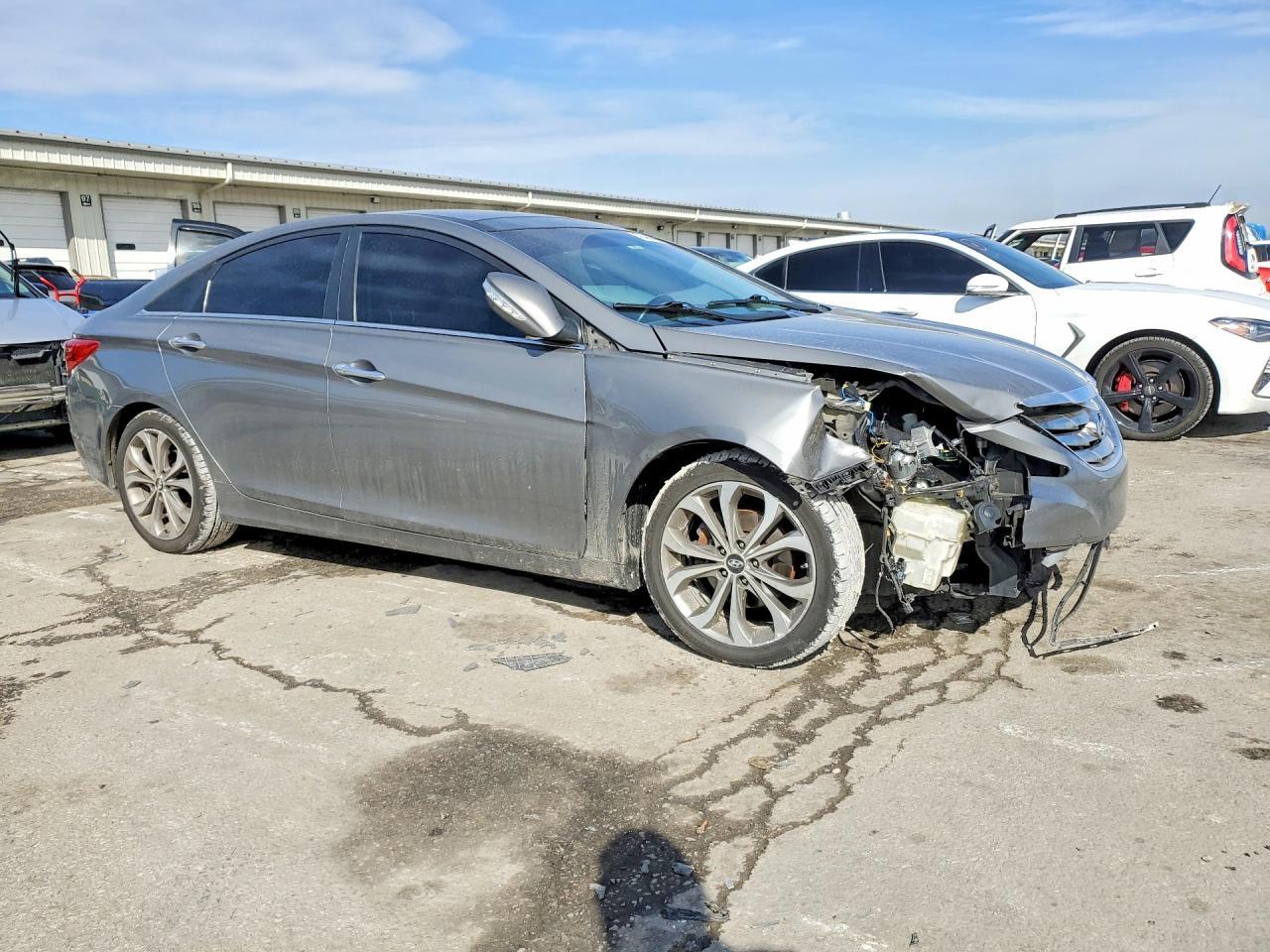 2013 Hyundai Sonata Se - Image 4