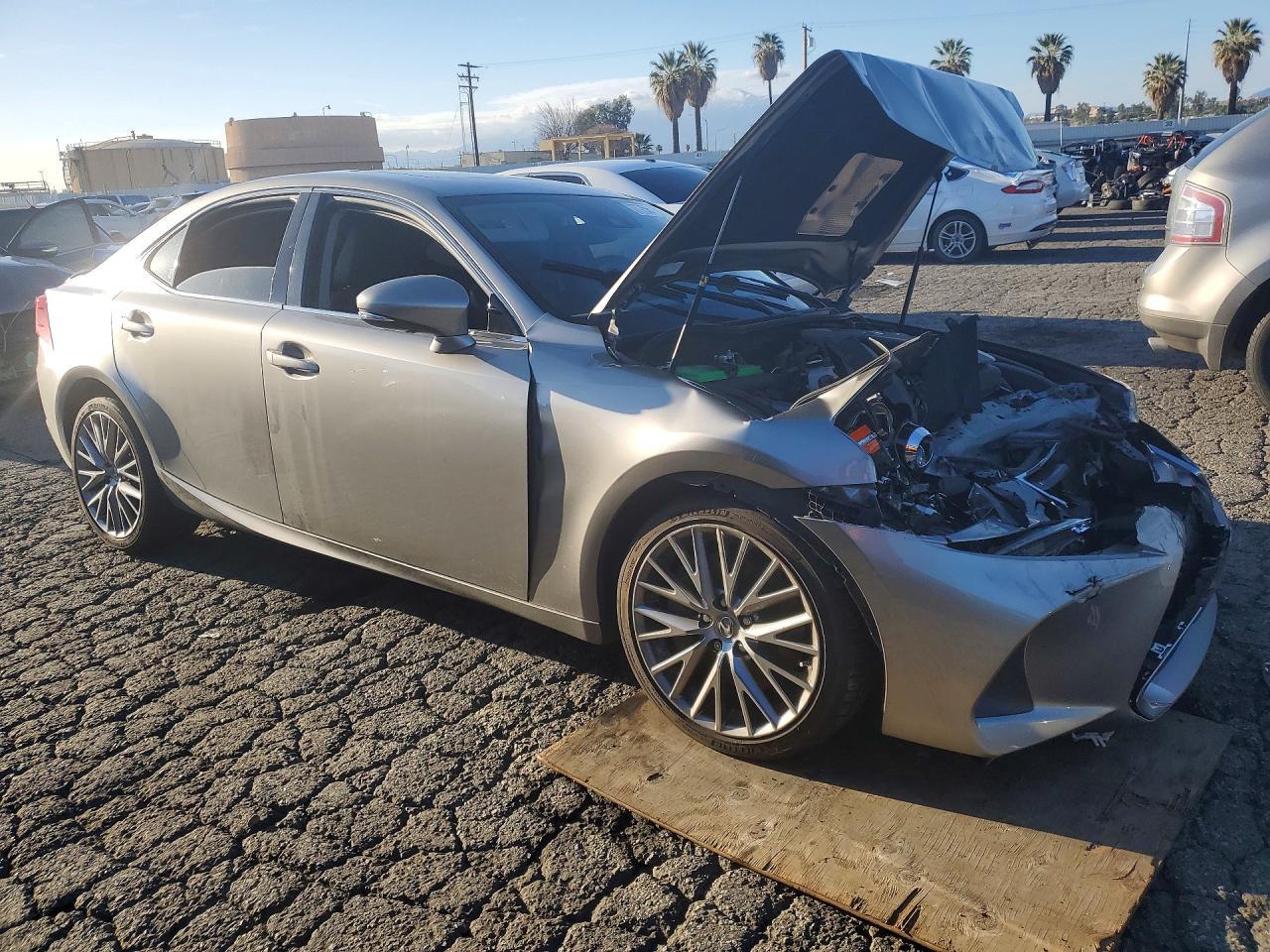 2018 Lexus Is 300 Base - Image 4