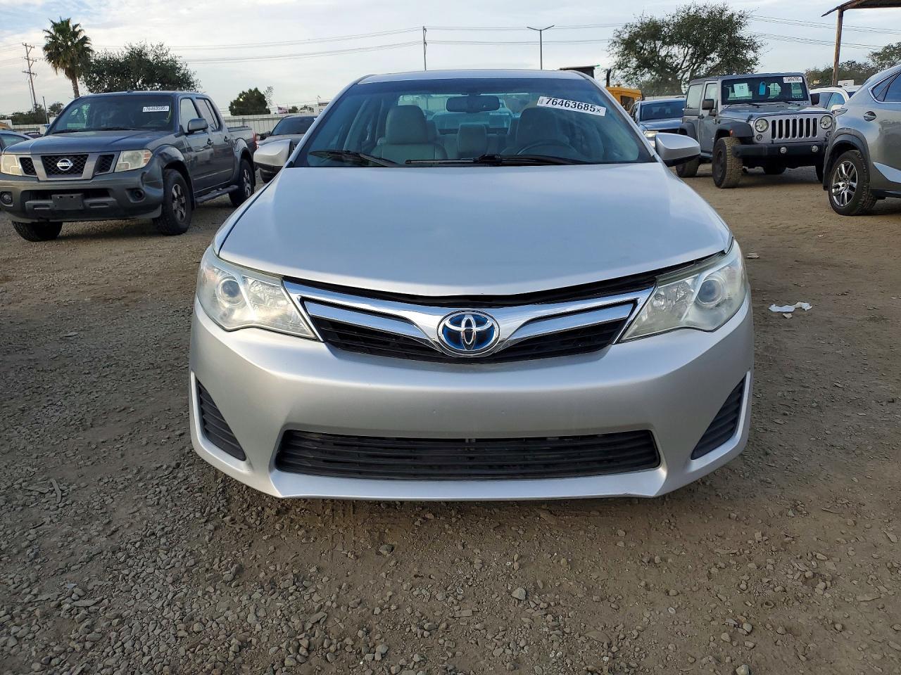 2013 Toyota Camry Hybrid - Фото 5