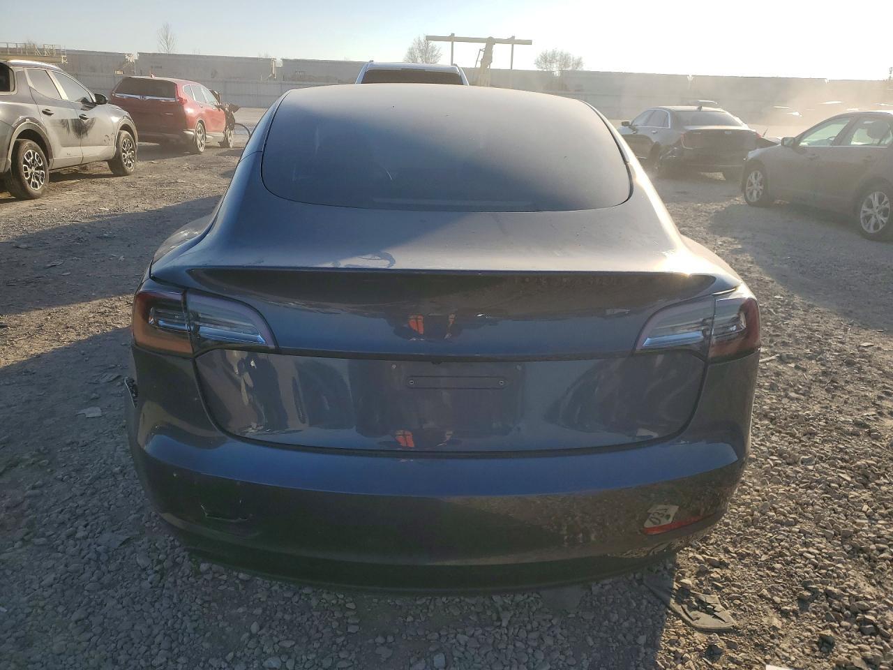2021 Tesla Model 3 - Image 6