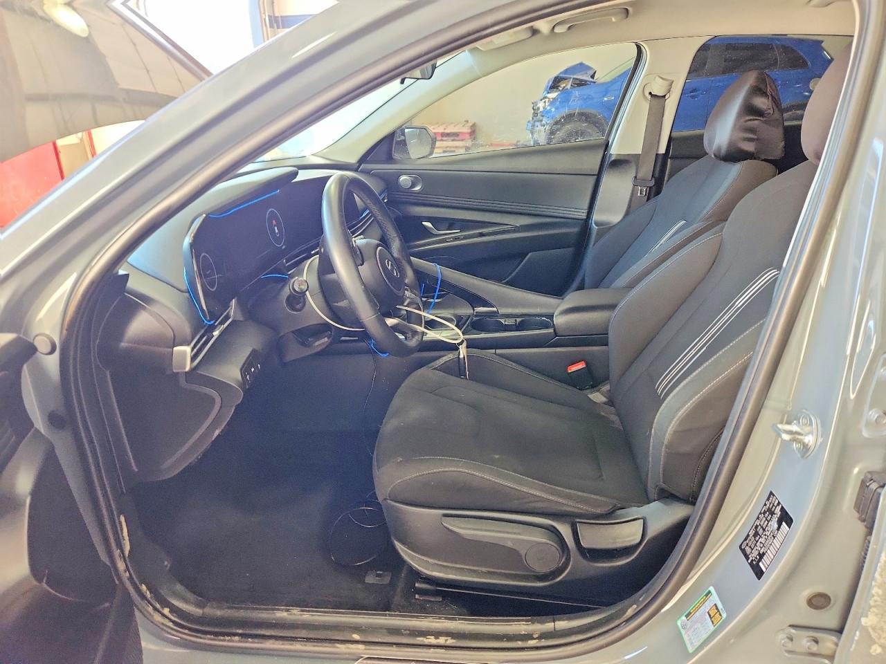 2023 Hyundai Elantra Sel - Фото 7