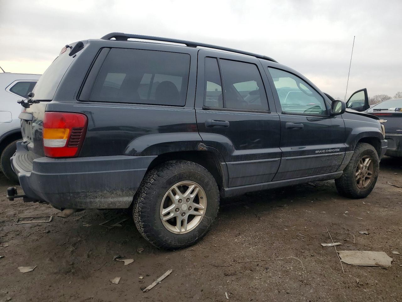 2003 Jeep Grand Cherokee Laredo - Image 3