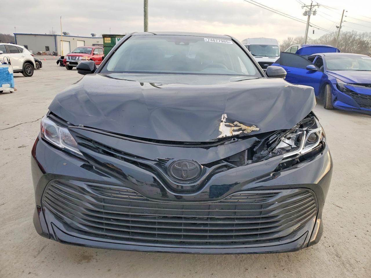 2020 Toyota Camry Le - Image 5