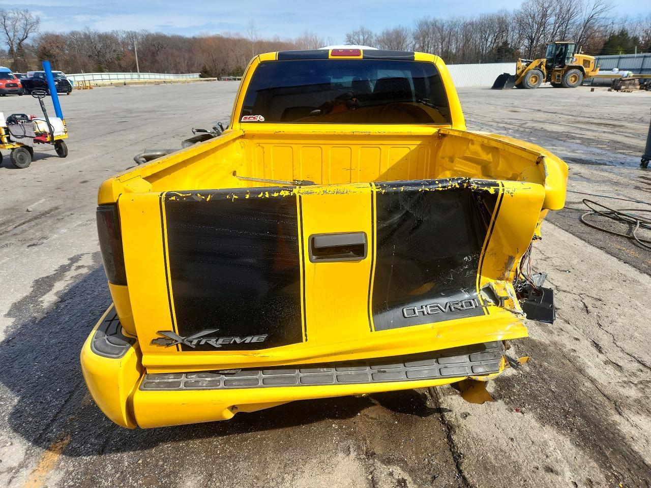 2002 Chevrolet S Truck S10 - Фото 6