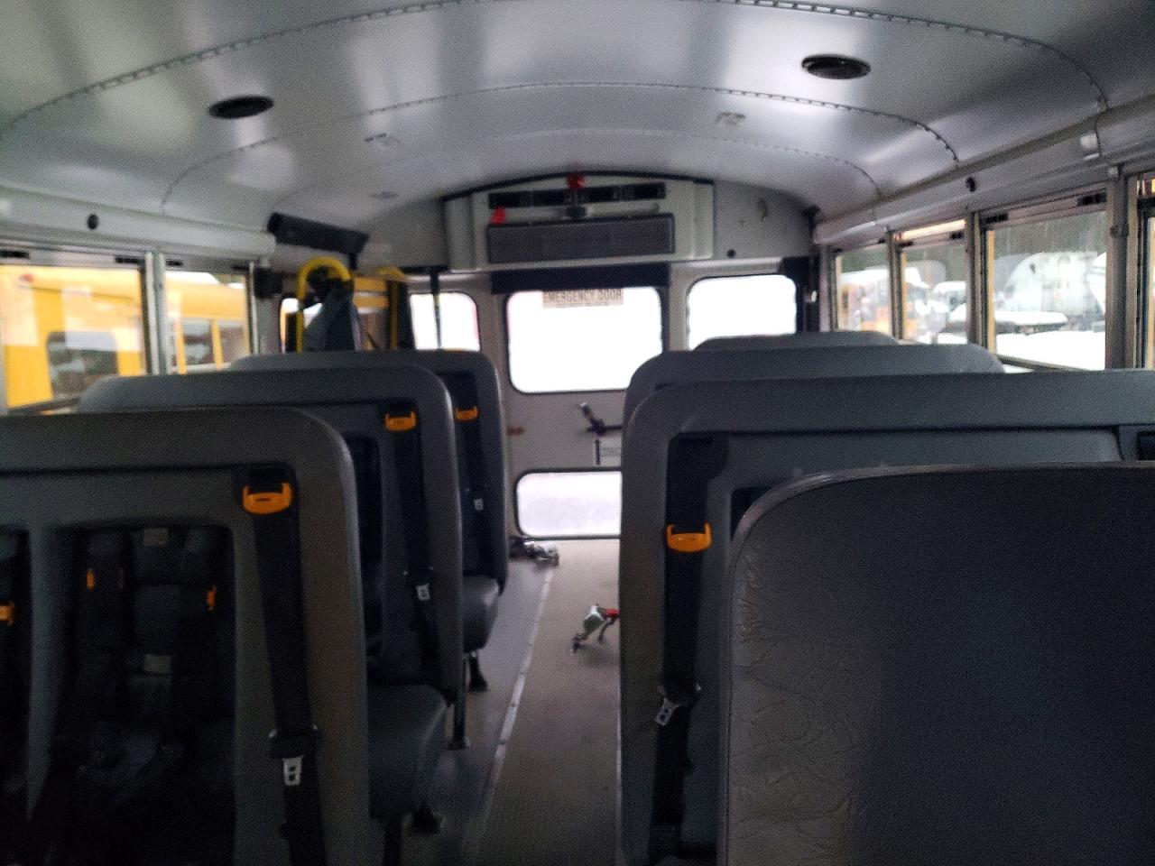 2014 Thomas Minotour G3500 - School Bus - Фото 6
