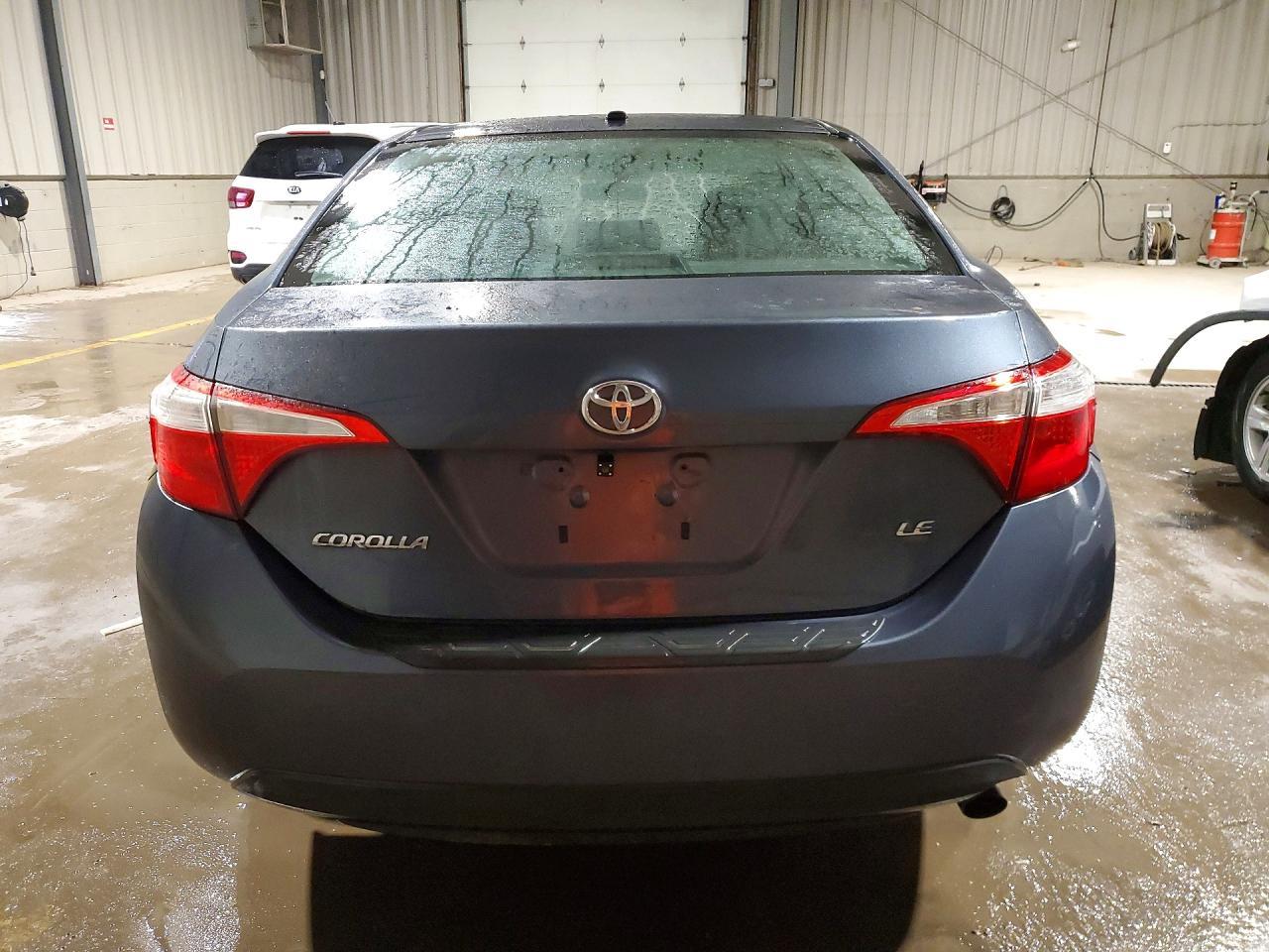 2014 Toyota Corolla L - Фото 6