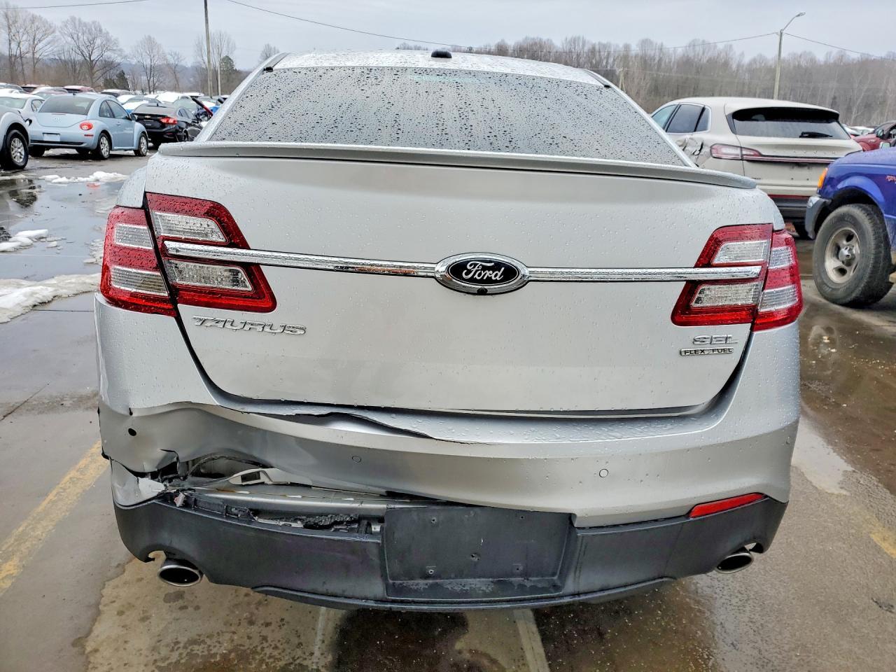 2017 Ford Taurus Sel - Image 6