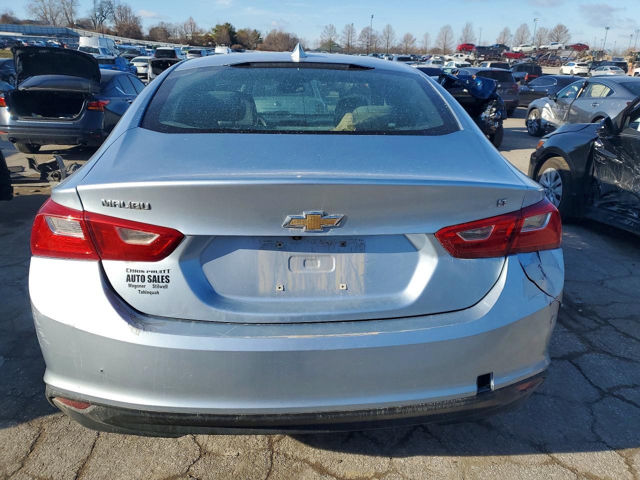 2017 Chev Malibu Lt - Фото 6