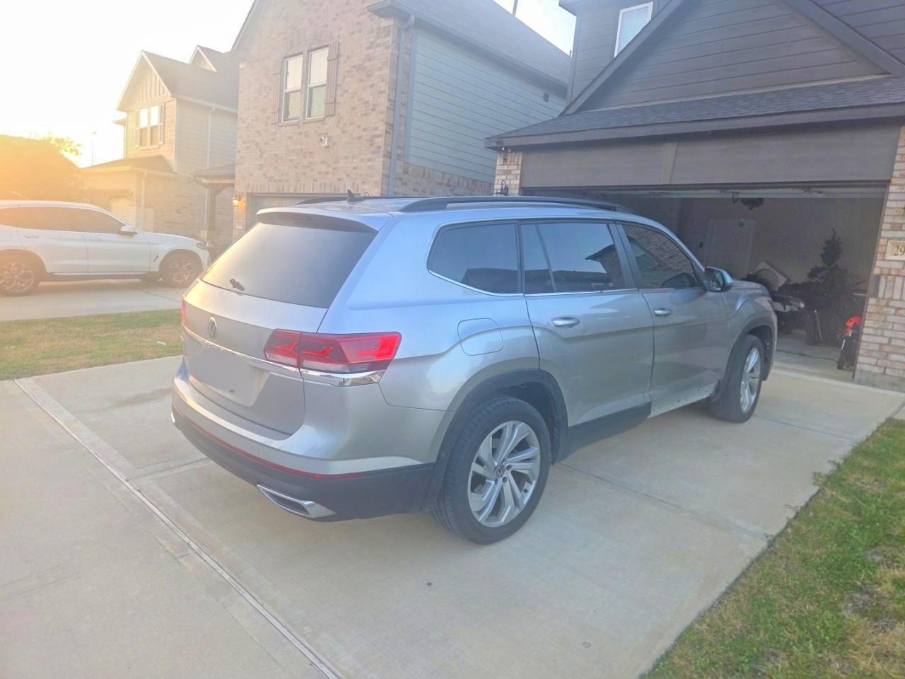 2021 Volkswagen Atlas Se - Фото 4
