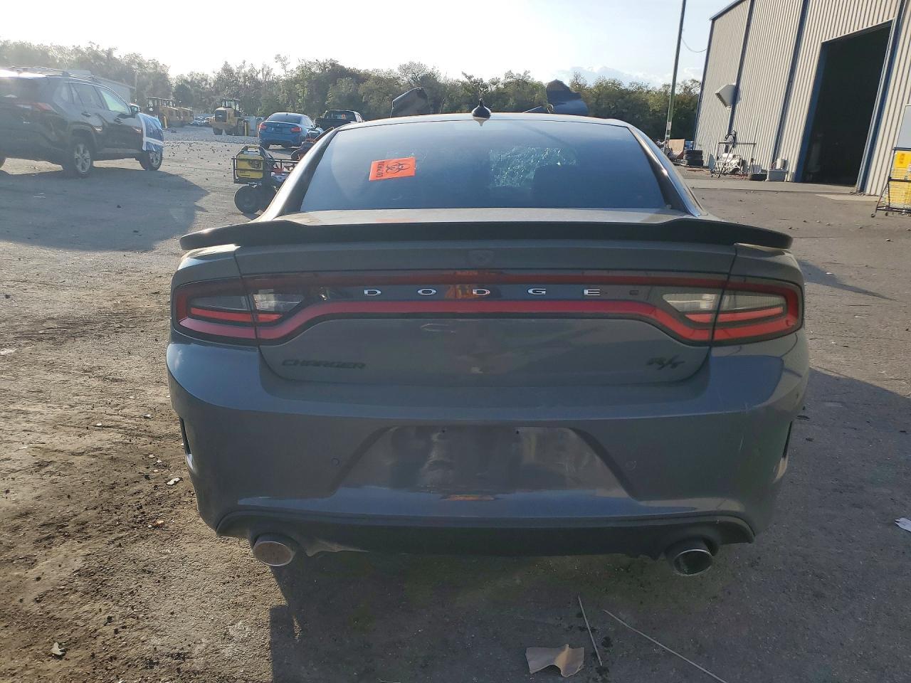 2019 Dodge Charger R - Фото 6