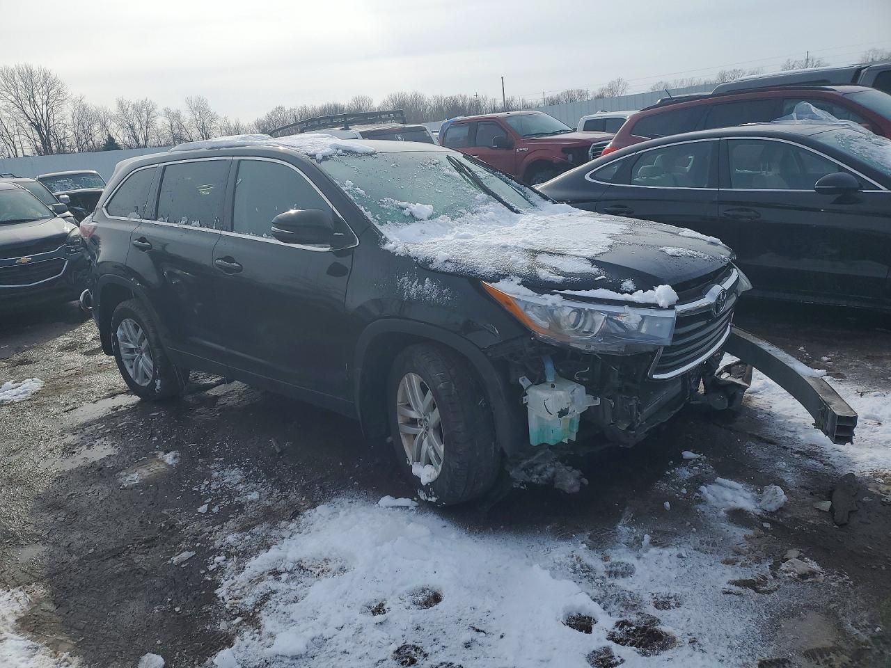 2016 Toyota Highlander Le - Фото 4