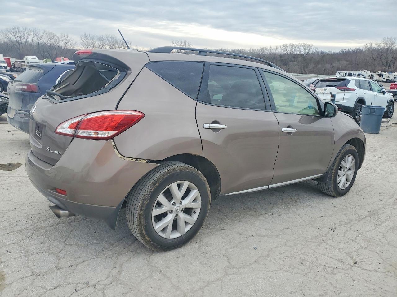2012 Nissan Murano S - Фото 3