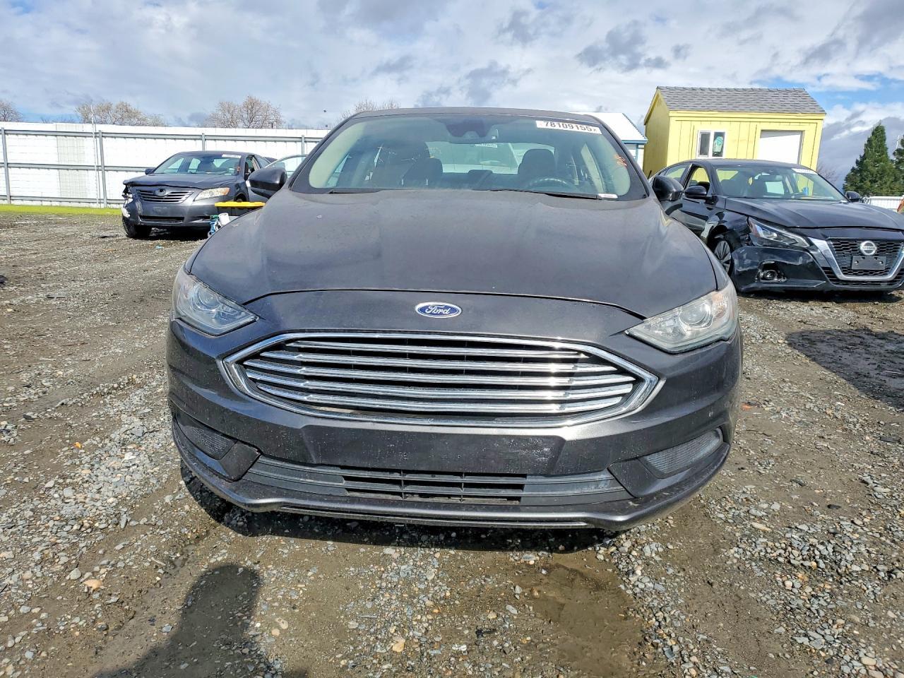 2020 Ford Fusion Se - Фото 5