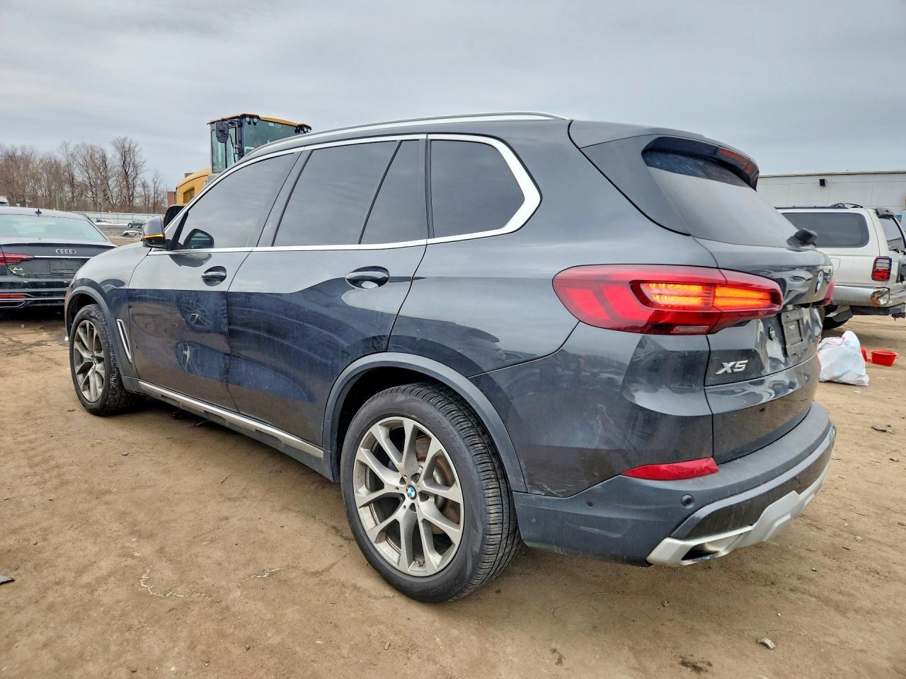 2023 BMW X5 xDrive40I - Фото 2