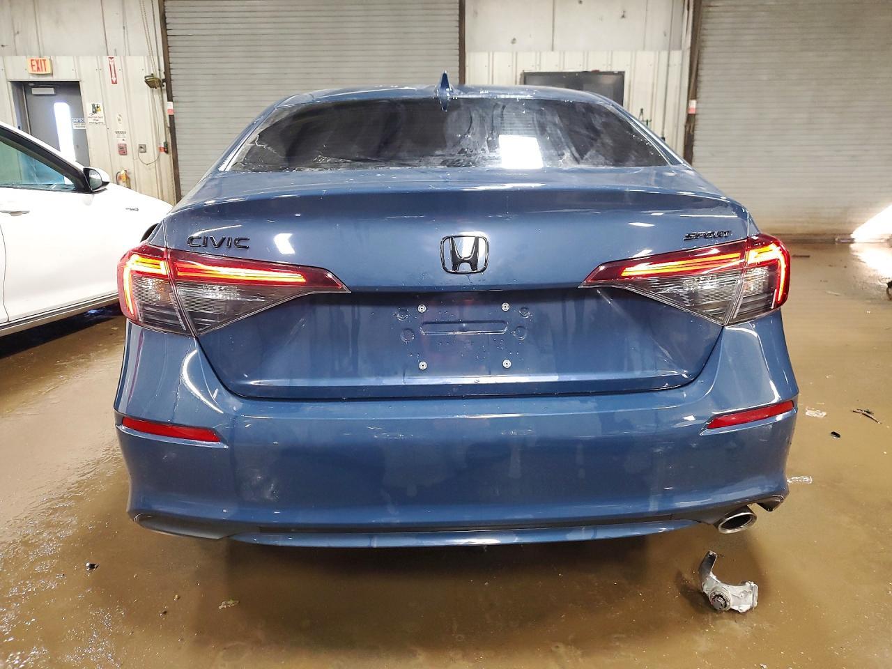 2025 Honda Civic Sport - Image 6
